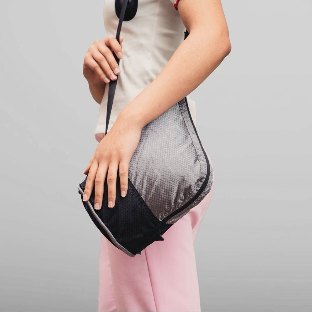 TRTL PACKING POD GREY The Packing Cube, Reinvented. Size L